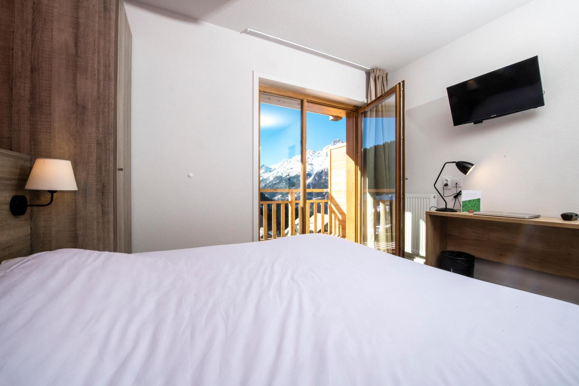 Villages Clubs Du Soleil - Oz En Oisans Oz Εξωτερικό φωτογραφία